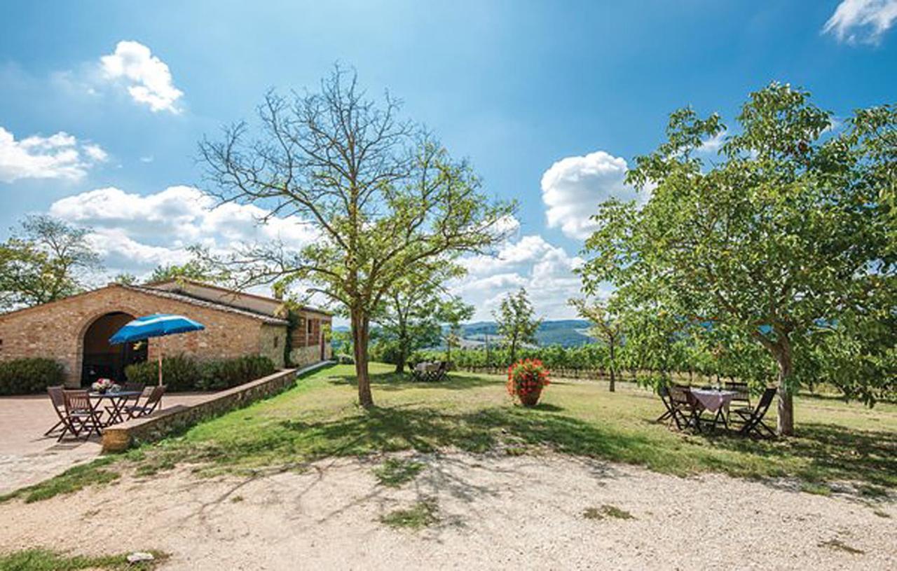 Agriturismo Fattoria Il Piano - Appartamento Stalla - San Gimignano Luaran gambar